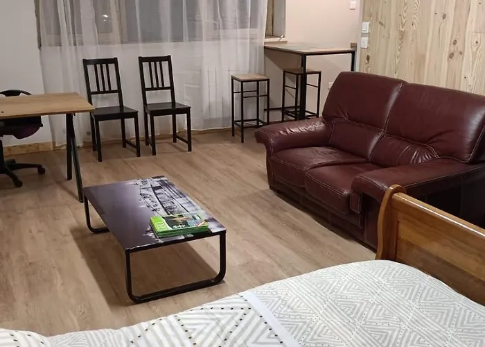 Appt Centre St Marc-possibilite De Parking